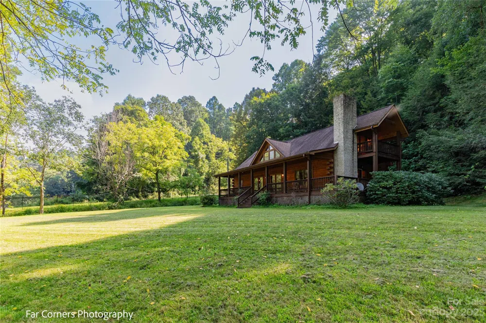 228 Chestnut Mountain Road Canton, NC 28716