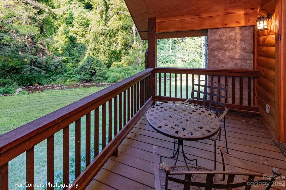 228 Chestnut Mountain Road Canton, NC 28716