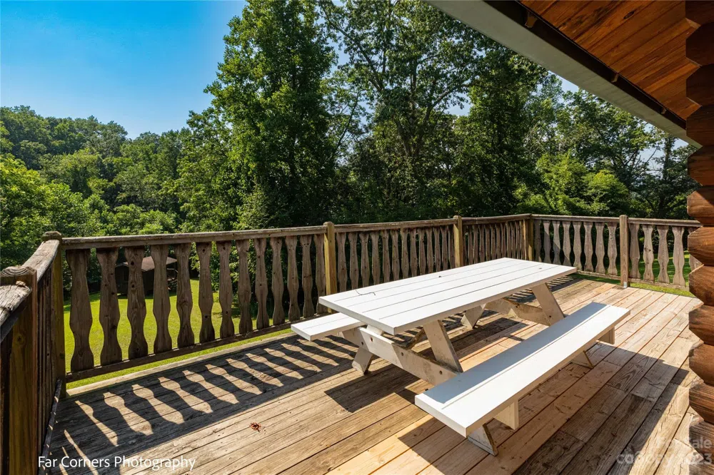 228 Chestnut Mountain Road Canton, NC 28716