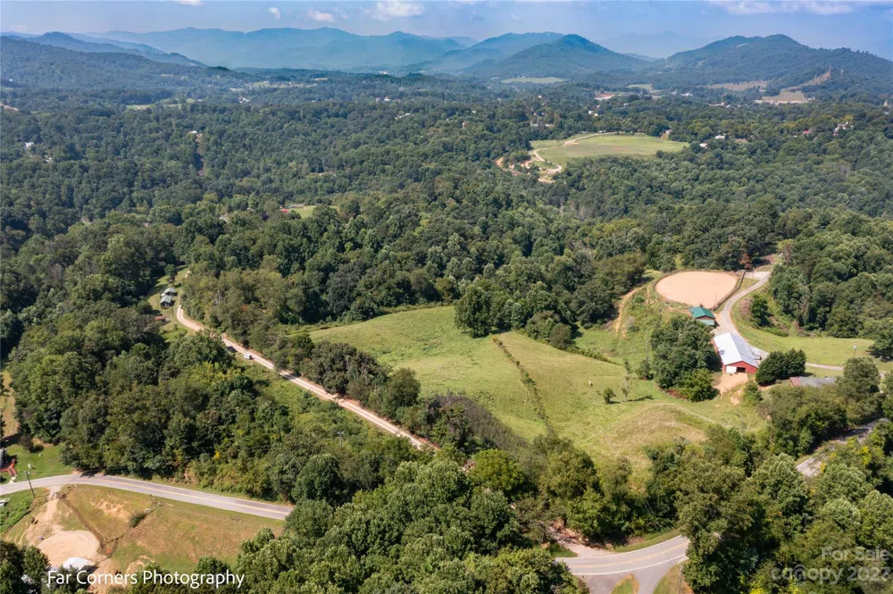 228 Chestnut Mountain Road Canton, NC 28716