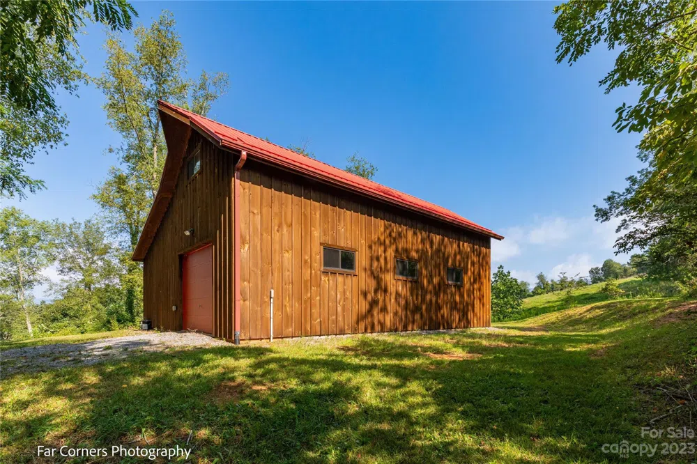 228 Chestnut Mountain Road Canton, NC 28716