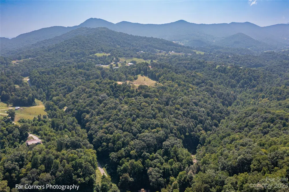 228 Chestnut Mountain Road Canton, NC 28716