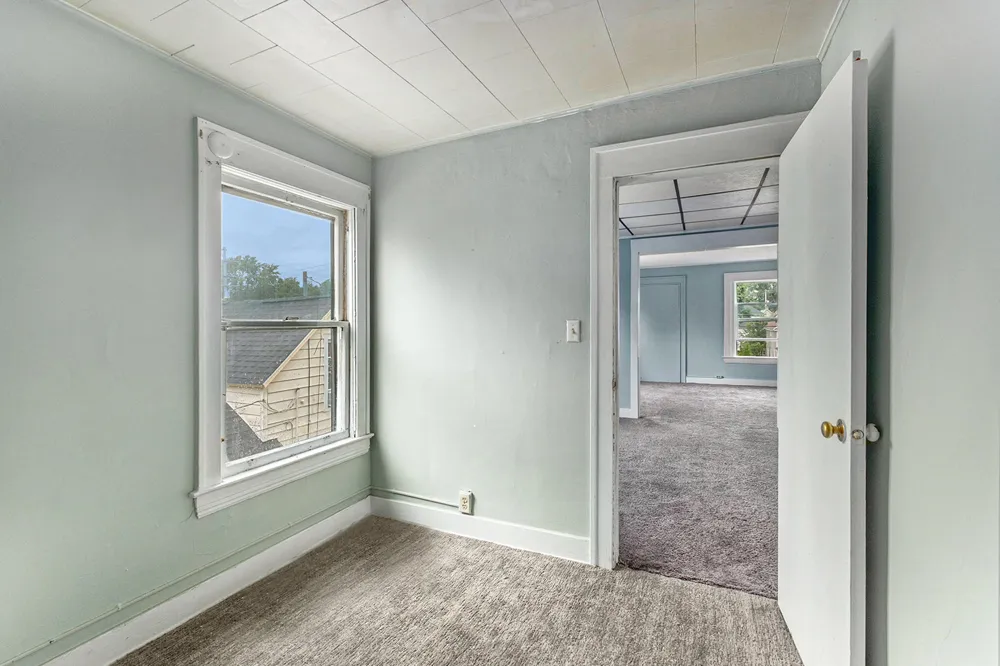 914 Courtney Street NW Grand Rapids, MI 49504