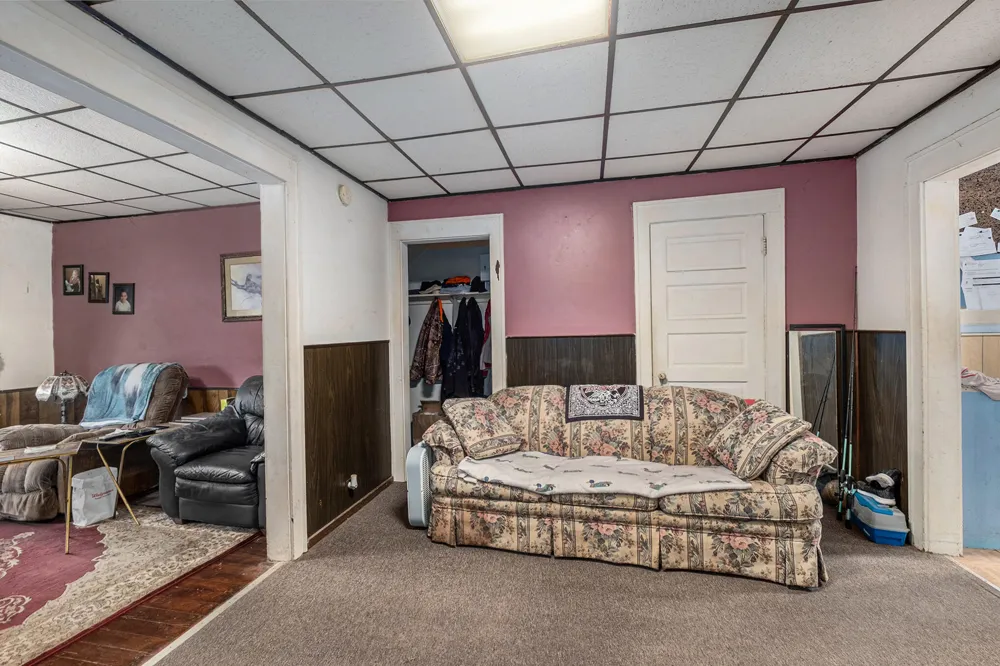 914 Courtney Street NW Grand Rapids, MI 49504