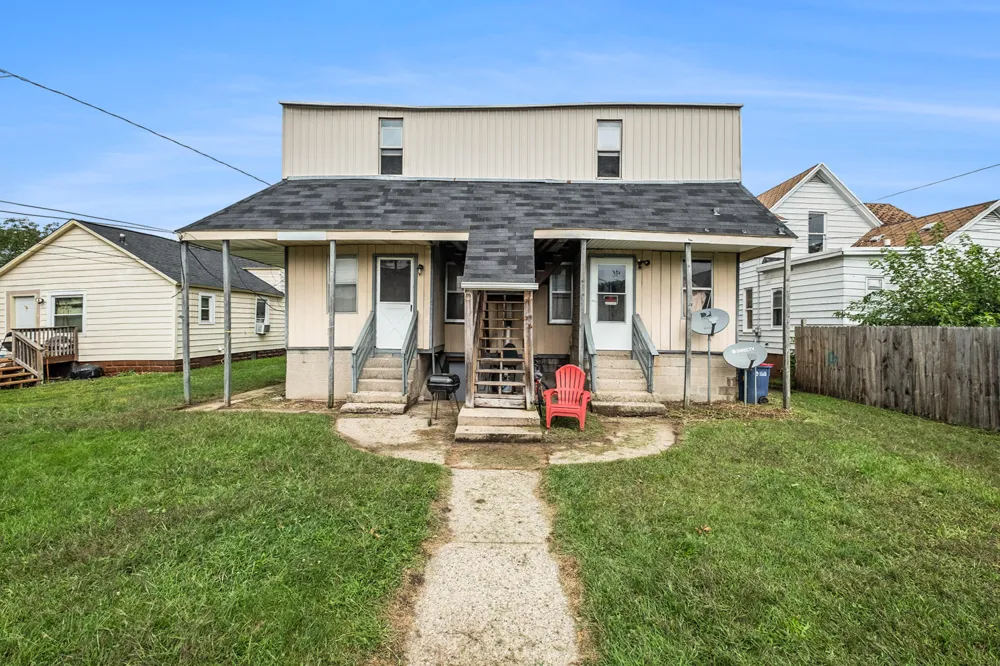 914 Courtney Street NW Grand Rapids, MI 49504
