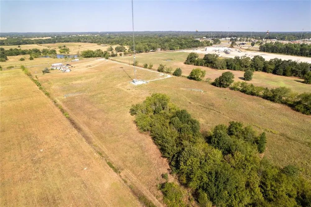 151 Fm 314 Van, TX 75790