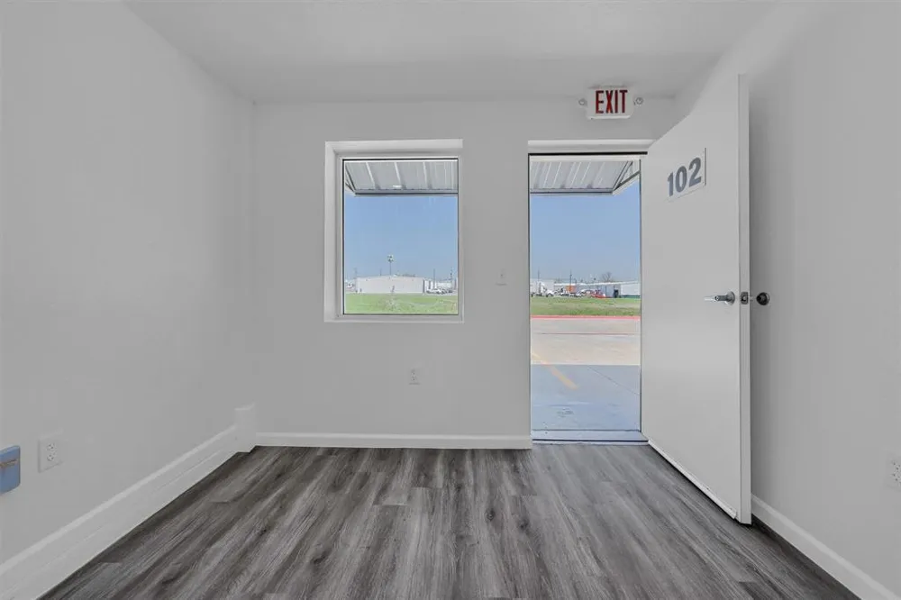 2410 Frisco Road Sherman, TX 75090