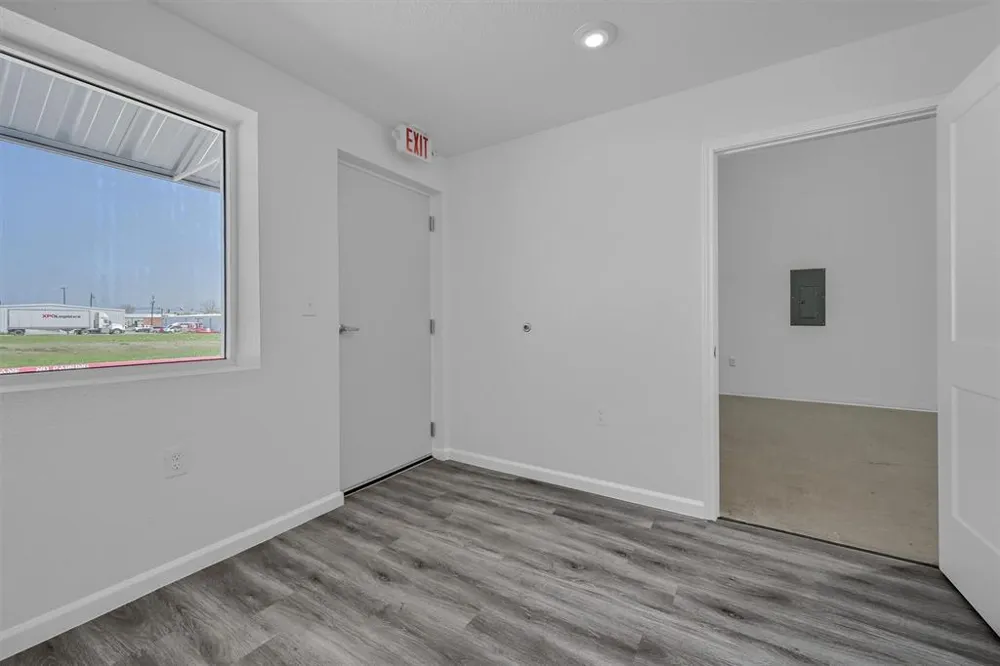 2410 Frisco Road Sherman, TX 75090