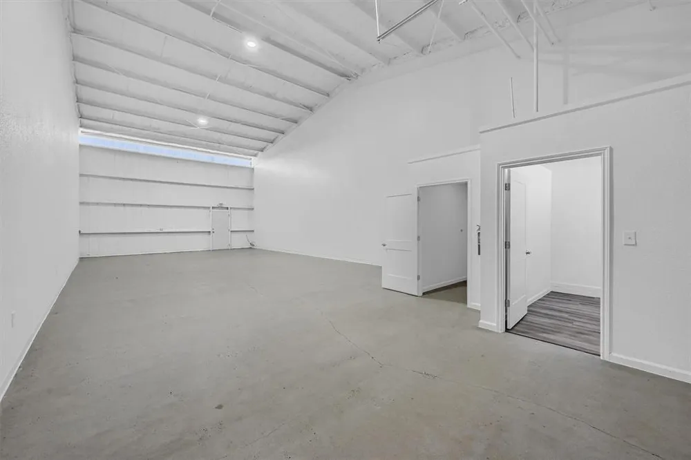 2410 Frisco Road Sherman, TX 75090