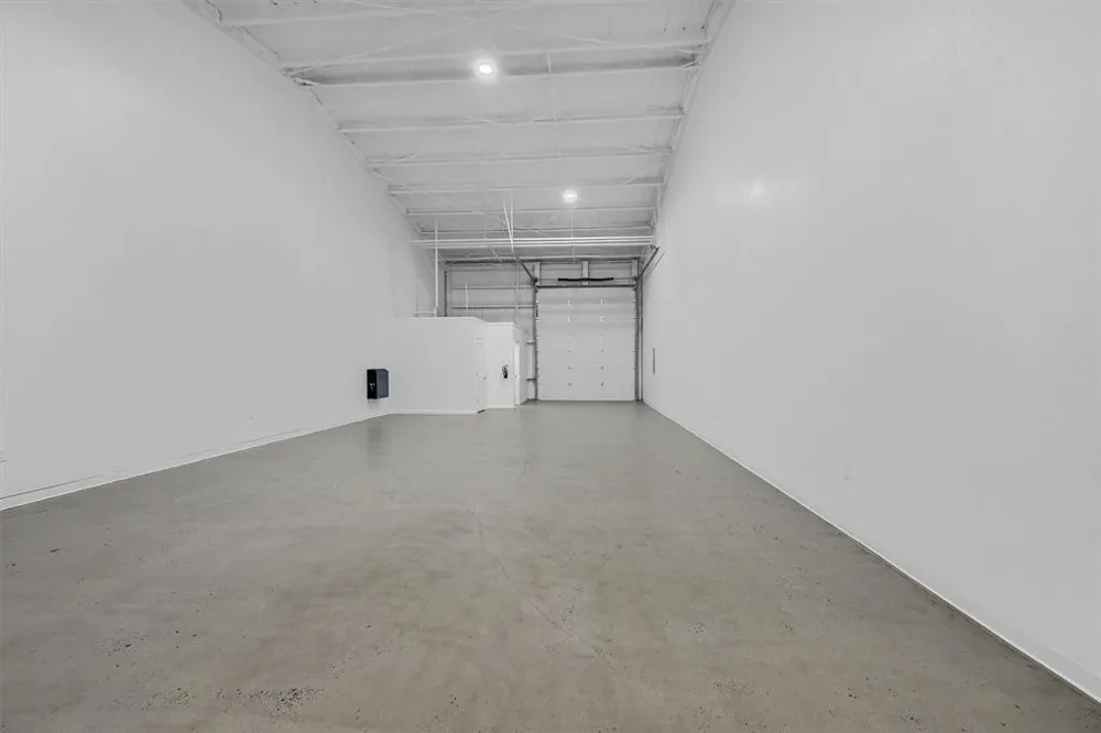 2410 Frisco Road Sherman, TX 75090