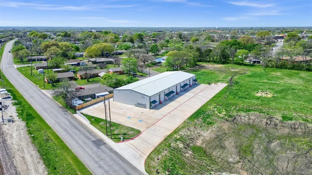 2410 Frisco Road Sherman, TX 75090