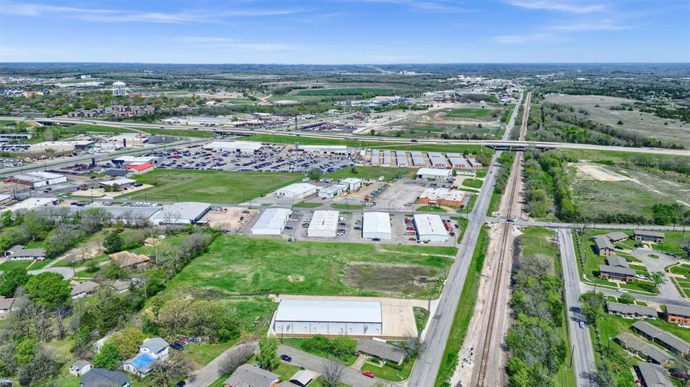 2410 Frisco Road Sherman, TX 75090