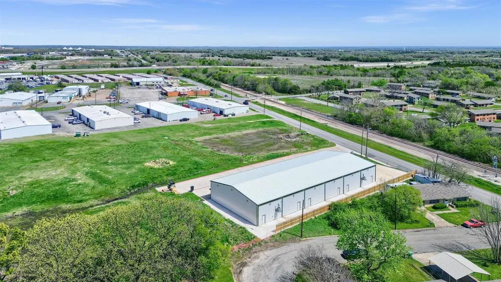 2410 Frisco Road Sherman, TX 75090