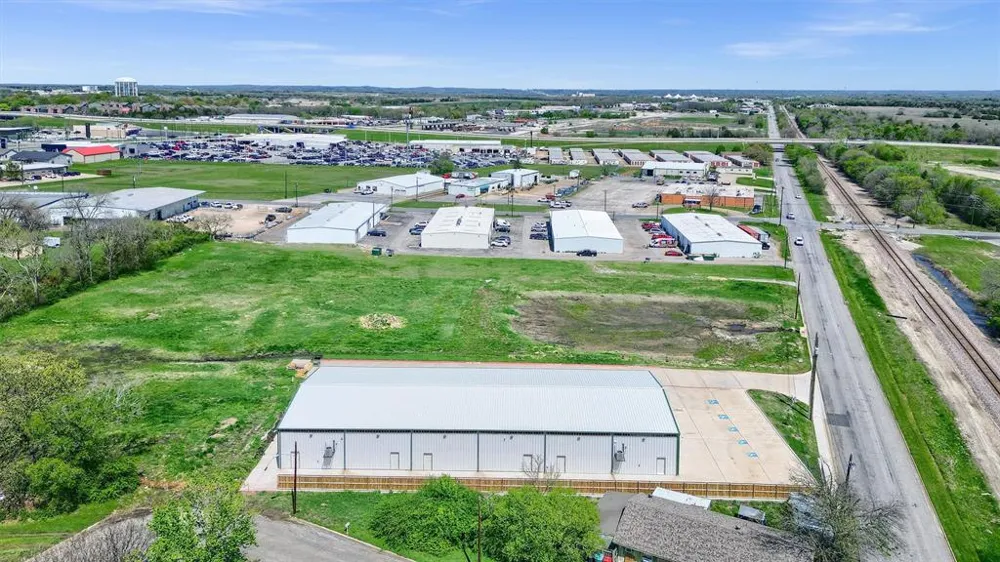 2410 Frisco Road Sherman, TX 75090