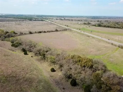 8530 E Hwy. 71 Highway