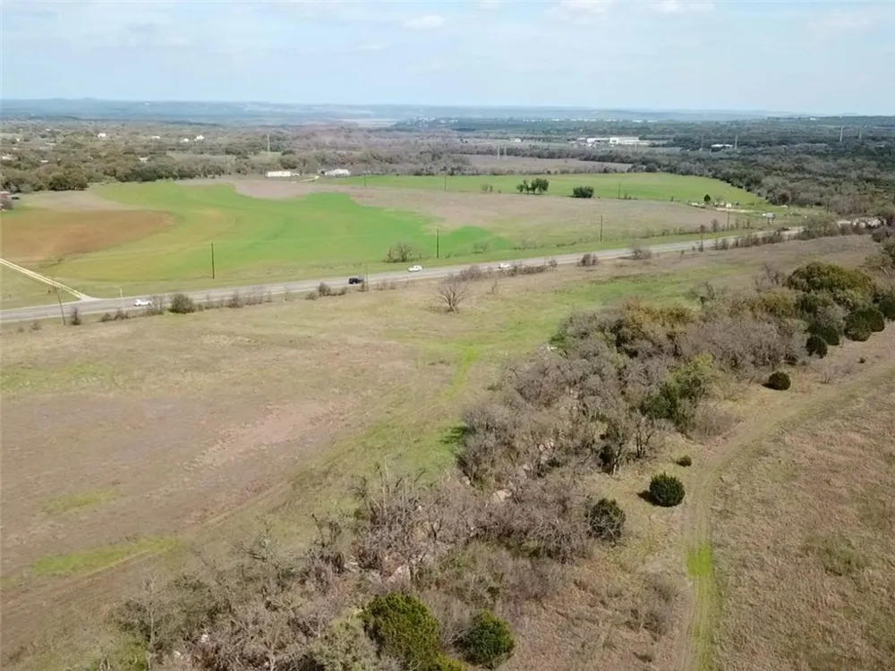 8530 E Hwy. 71 Highway Spicewood, TX 78669