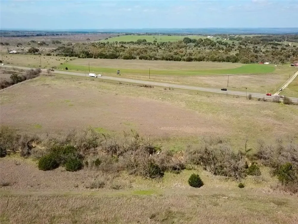 8530 E Hwy. 71 Highway Spicewood, TX 78669