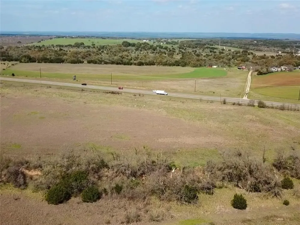 8530 E Hwy. 71 Highway Spicewood, TX 78669