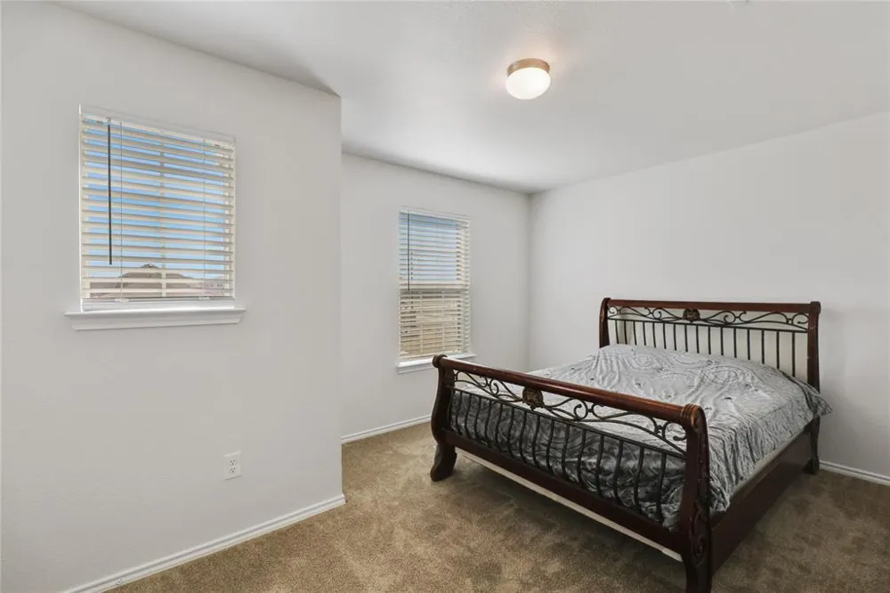 1309 Waggoner Drive Aubrey, TX 76227