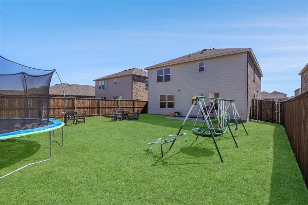 1309 Waggoner Drive Aubrey, TX 76227