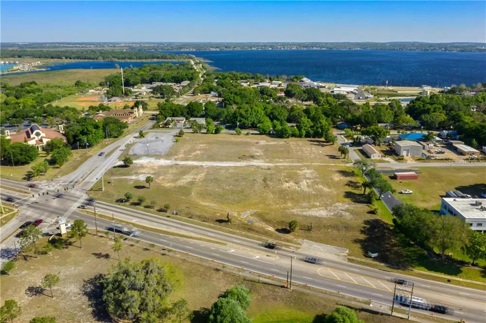 901 12TH STREET Clermont, FL 34711