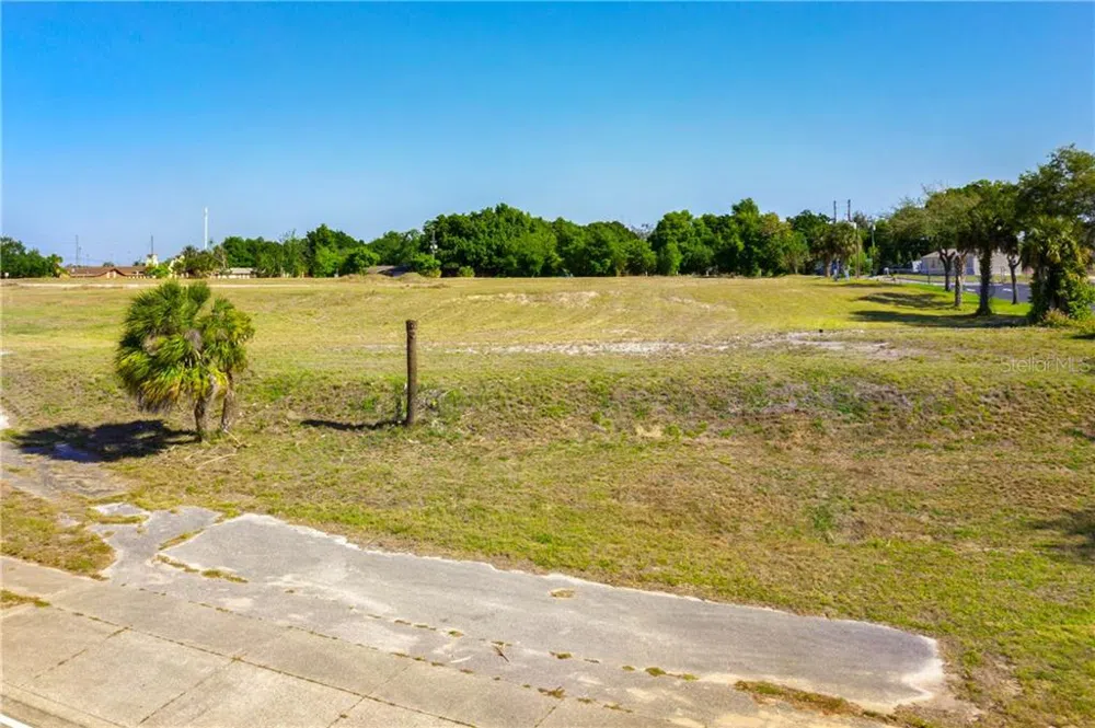 901 12TH STREET Clermont, FL 34711