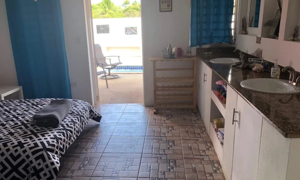 B-3 BLOCK Vieques, PR 00765