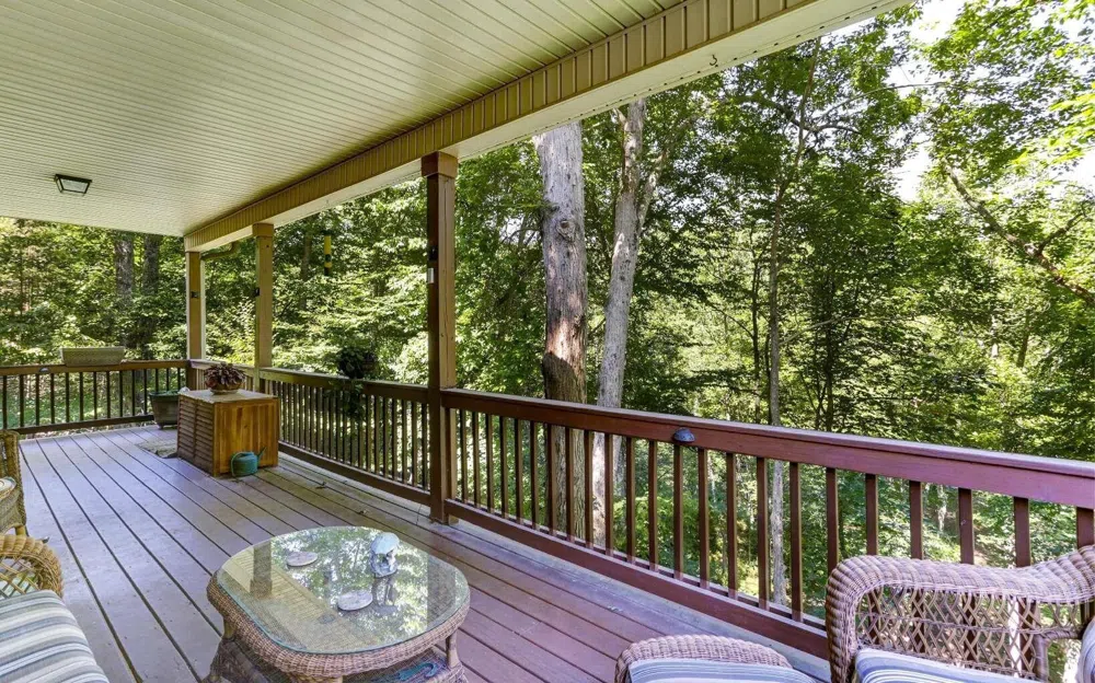 76 Hollyanne Pond RD Hayesville, NC 28904