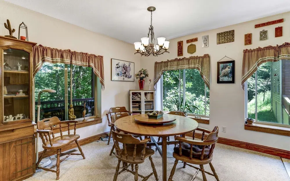76 Hollyanne Pond RD Hayesville, NC 28904