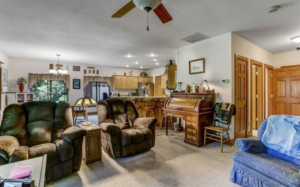 76 Hollyanne Pond RD Hayesville, NC 28904