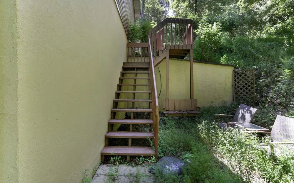 76 Hollyanne Pond RD Hayesville, NC 28904
