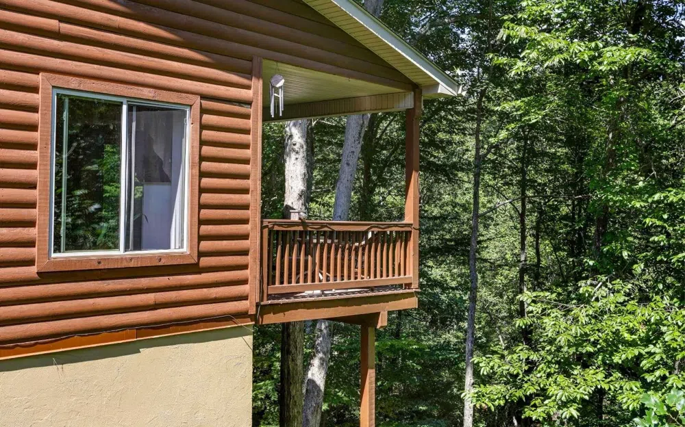 76 Hollyanne Pond RD Hayesville, NC 28904