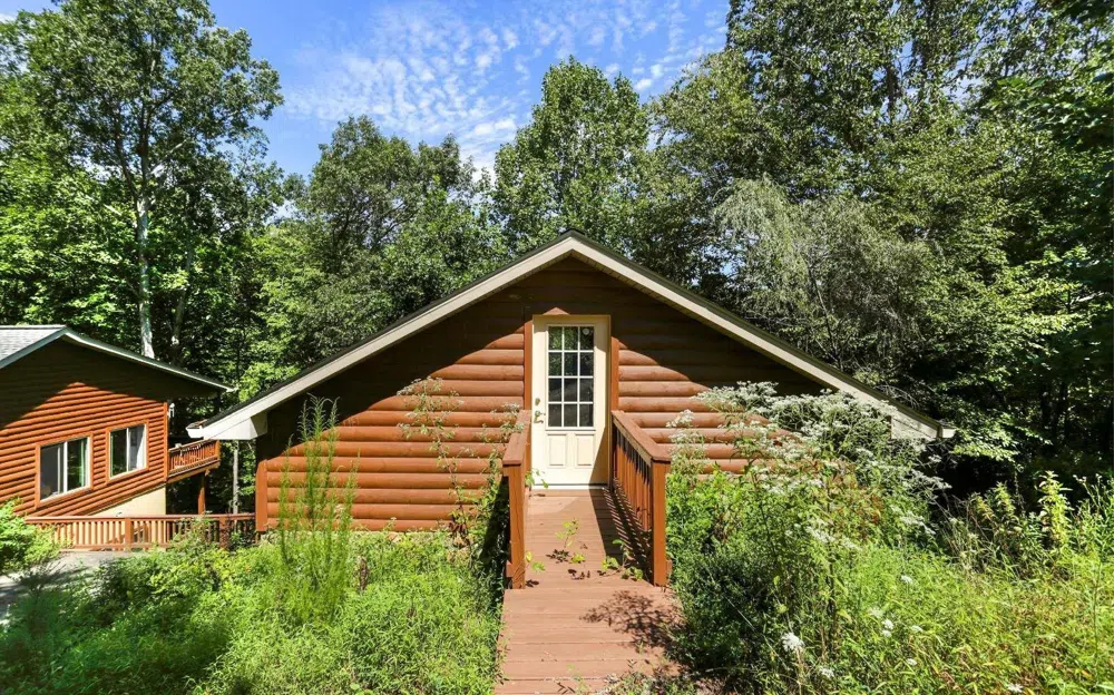 76 Hollyanne Pond RD Hayesville, NC 28904