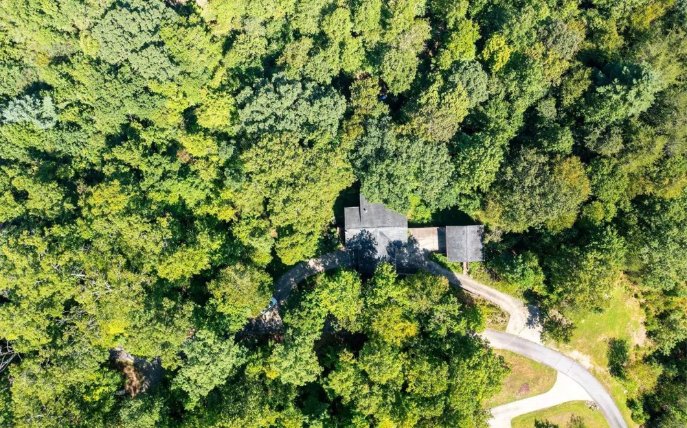 76 Hollyanne Pond RD Hayesville, NC 28904