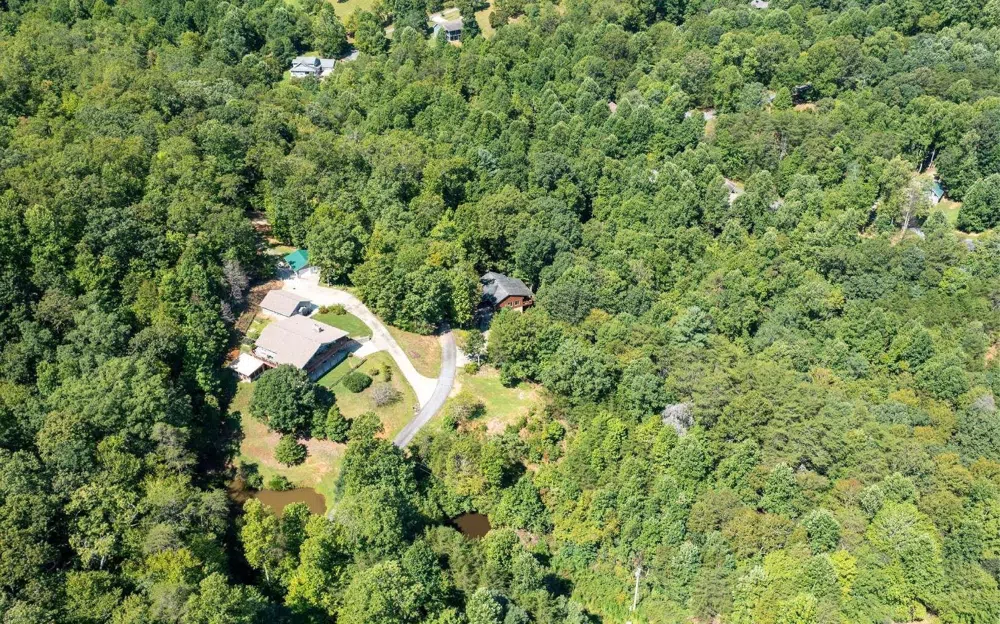 76 Hollyanne Pond RD Hayesville, NC 28904