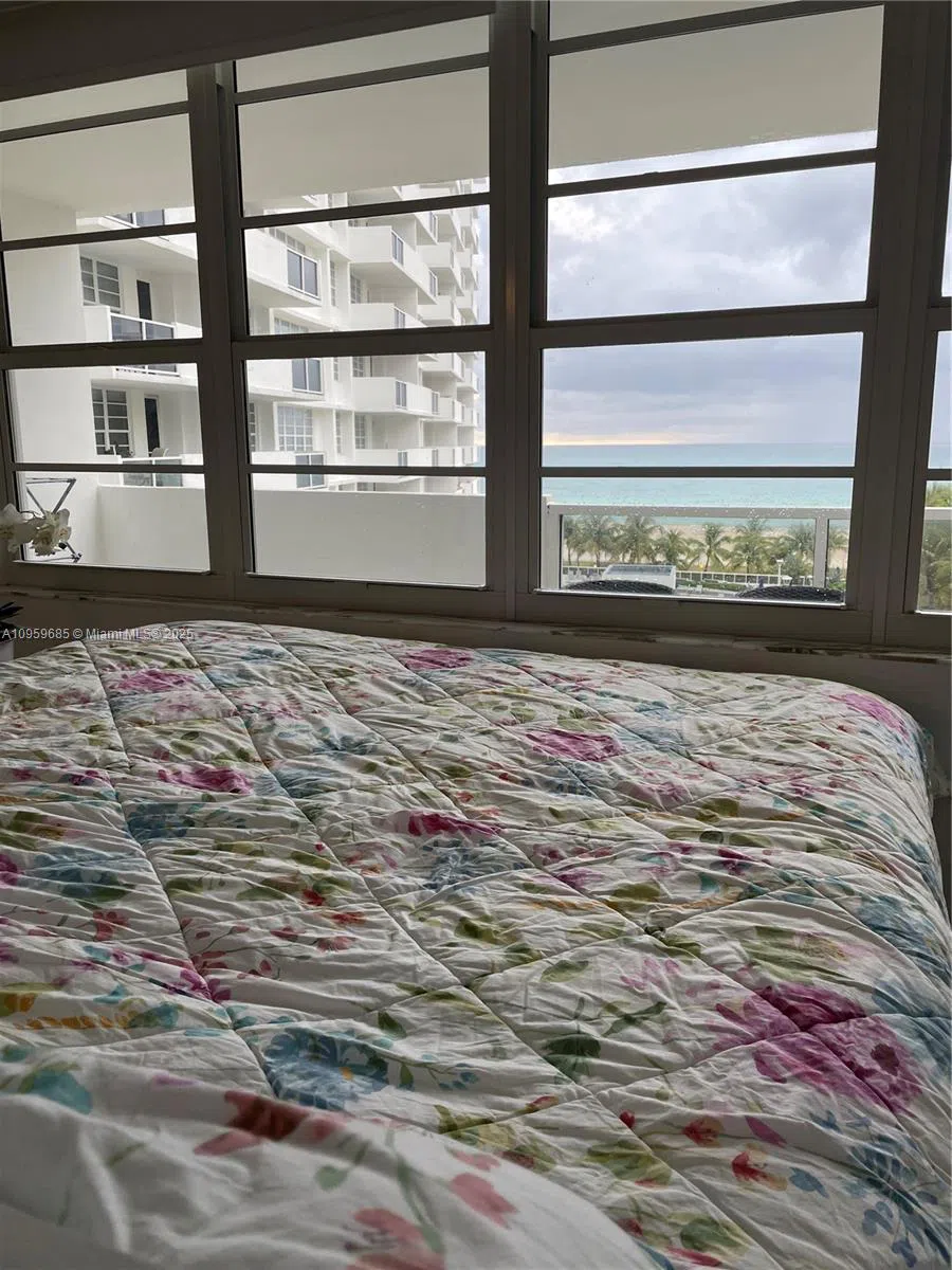 100 Lincoln Rd #719 Miami Beach, FL 33139