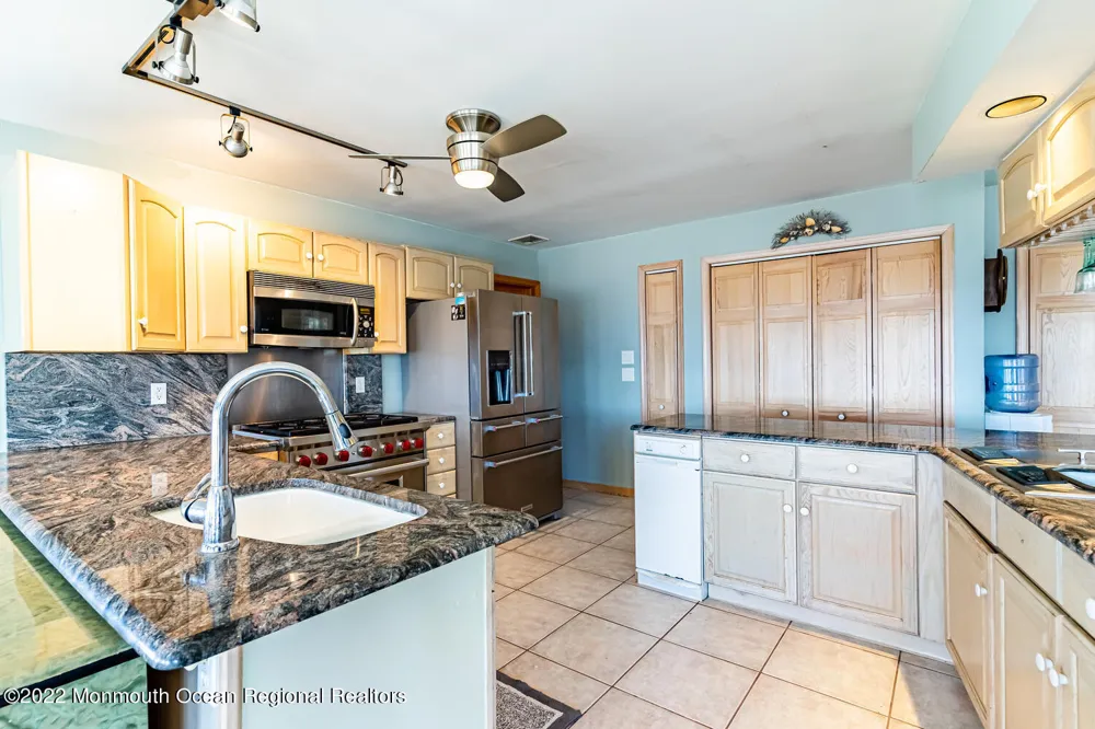 23 Harborside Drive W Ortley Beach, NJ 08751