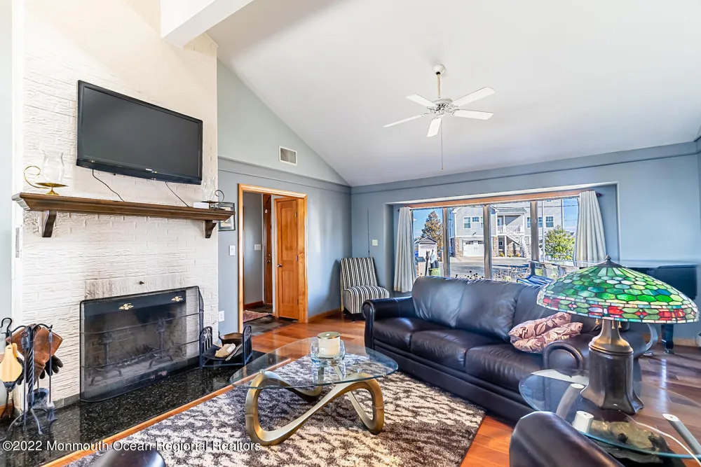 23 Harborside Drive W Ortley Beach, NJ 08751