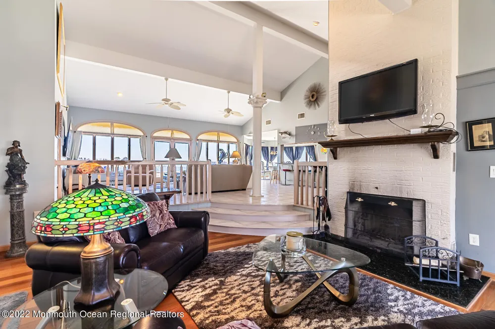 23 Harborside Drive W Ortley Beach, NJ 08751