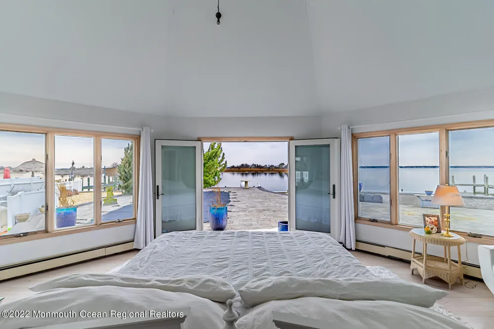 23 Harborside Drive W Ortley Beach, NJ 08751