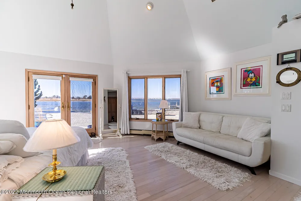 23 Harborside Drive W Ortley Beach, NJ 08751