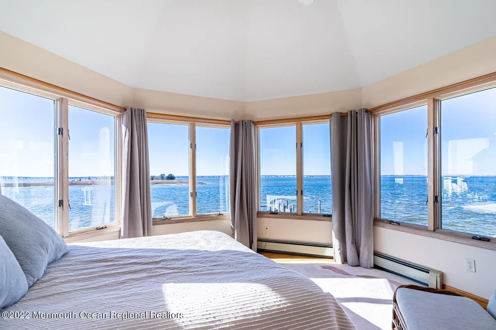 23 Harborside Drive W Ortley Beach, NJ 08751