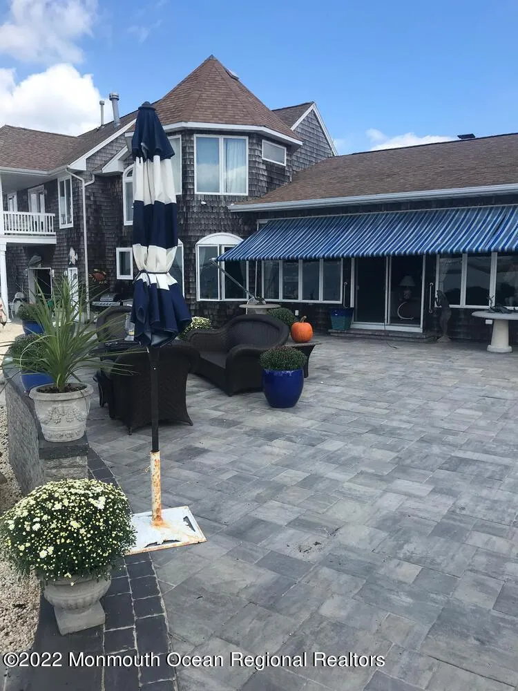 23 Harborside Drive W Ortley Beach, NJ 08751
