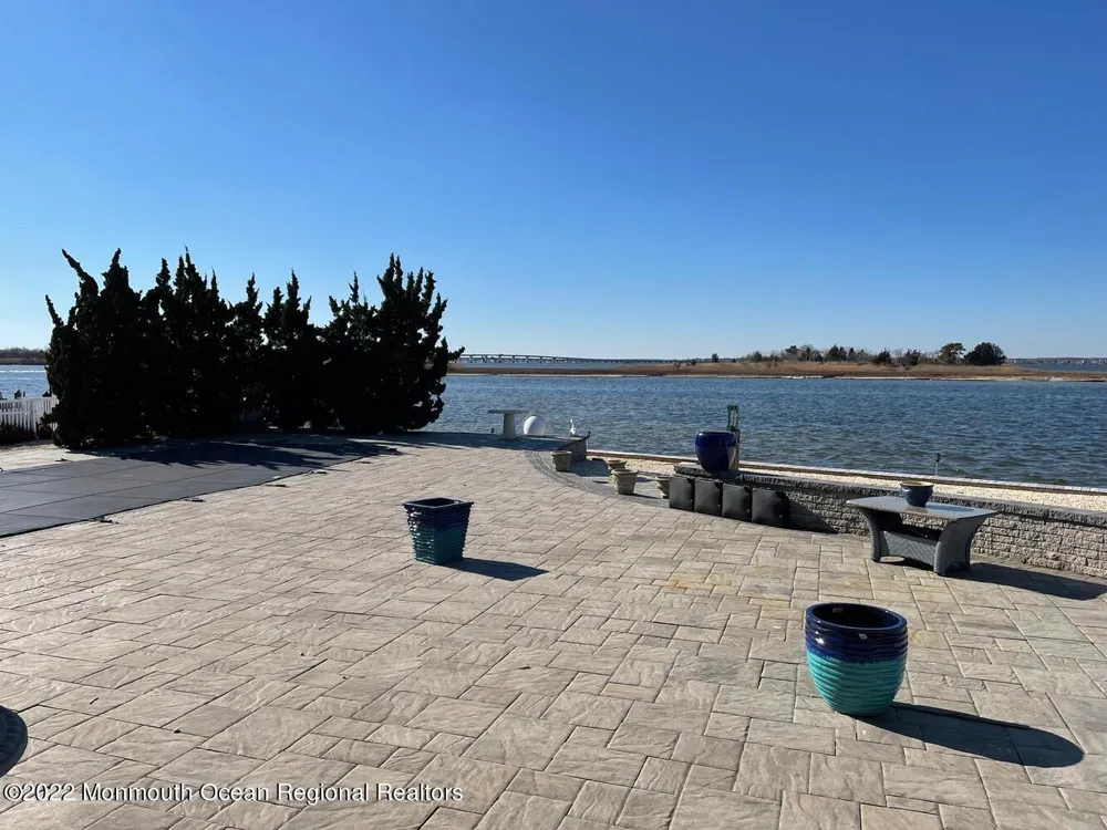 23 Harborside Drive W Ortley Beach, NJ 08751