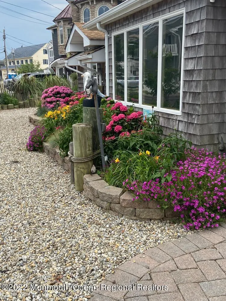 23 Harborside Drive W Ortley Beach, NJ 08751