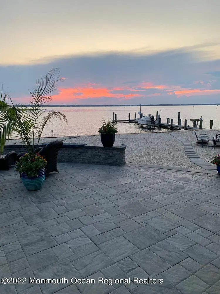23 Harborside Drive W Ortley Beach, NJ 08751