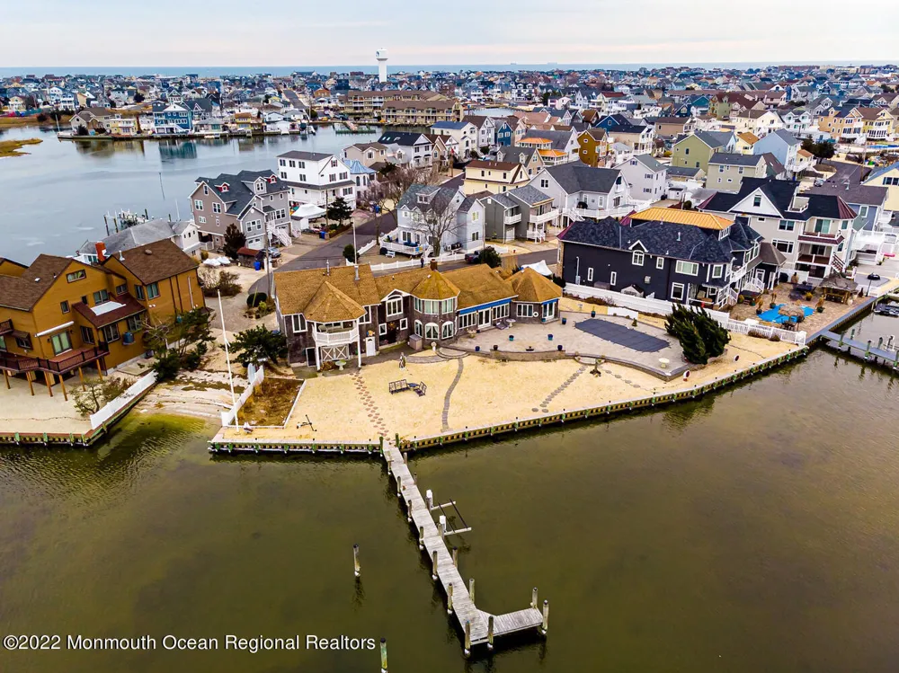 23 Harborside Drive W Ortley Beach, NJ 08751