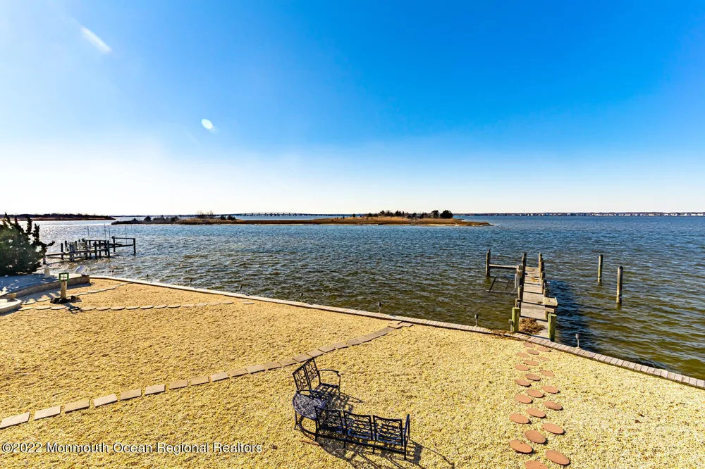 23 Harborside Drive W Ortley Beach, NJ 08751