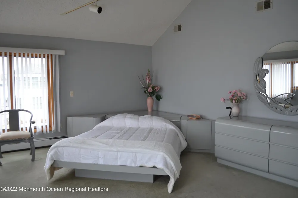 106 Oceanfront Lavallette, NJ 08735