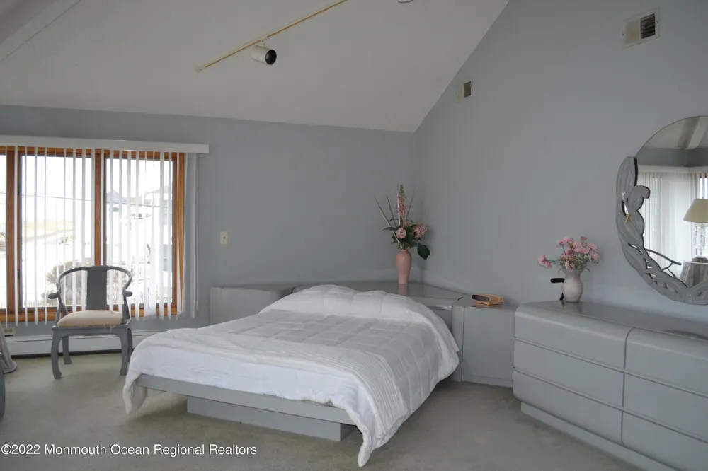 106 Oceanfront Lavallette, NJ 08735